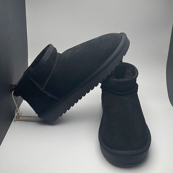 CUSHIONAIRE Women's Genuine Suede pull on boot 6 BLACK - Picture 5 of 7